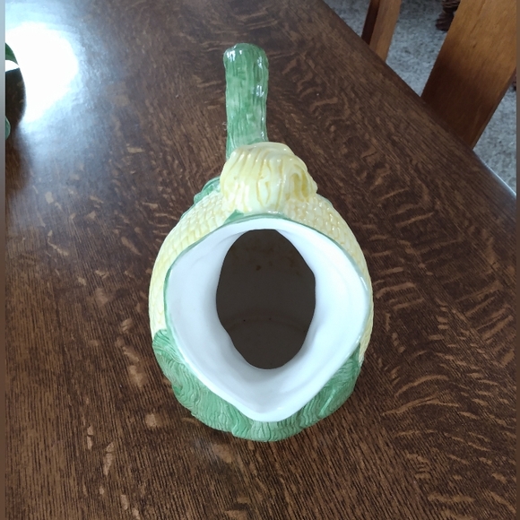 Corn Cob Ceramic Pitcher - Picture 6 of 9